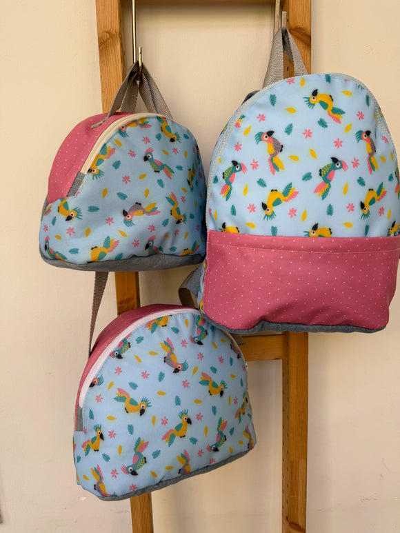 Mochila Papagaios